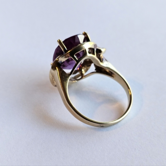 Vintage Large Amethyst Ring UTC 925 Sterling Silver Gold Plated
